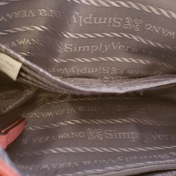 Simply Vera Pink Small Purse - Like New, Wristlet - Picture 4 of 6